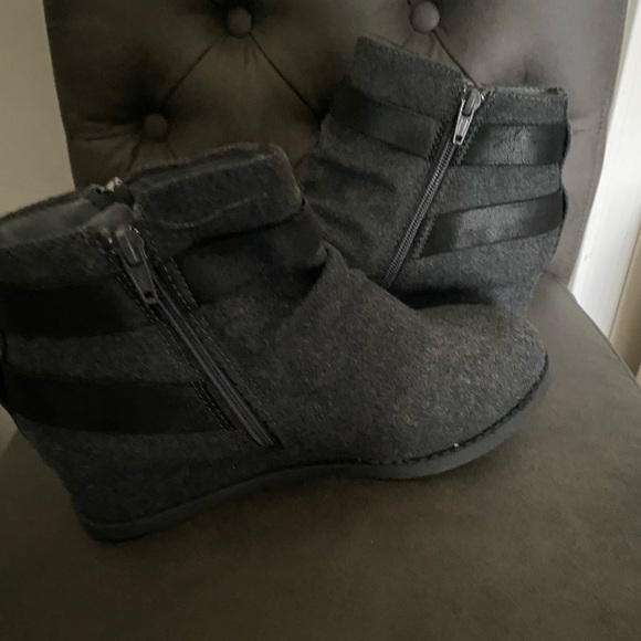 Wedge Boot - Picture 5 of 8